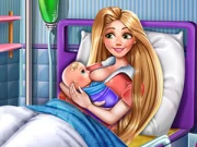 Goldie Princess Mommy Birth Online Dress-up Games on taptohit.com