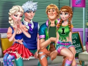 High School Perfect Couples! Online Dress-up Games on taptohit.com