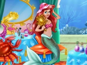 Mermaid Makeup Room Online Dress-up Games on taptohit.com