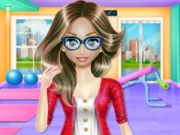 Nerdy Girl Fat to Fit Online Dress-up Games on taptohit.com
