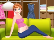 Pregnant Anne Dressing Room Online Dress-up Games on taptohit.com
