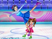 Susie Goes Skating Online Dress-up Games on taptohit.com