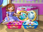 Young Princess Laundry Day Online Dress-up Games on taptohit.com